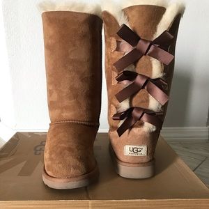 UGG Bailey Bow Tall Boot (chestnut)